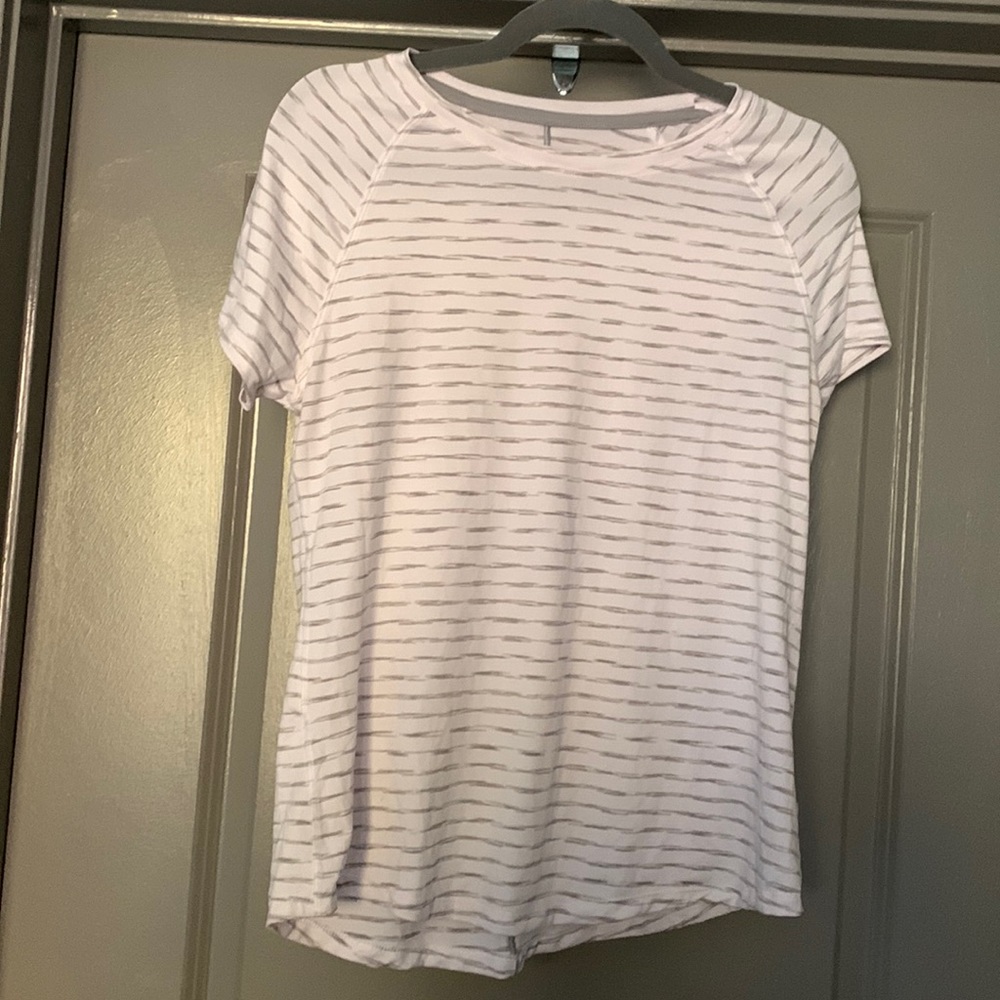 C9 by Champion Short Sleeve Workout Top - White & Gray Stripe - Women’s M